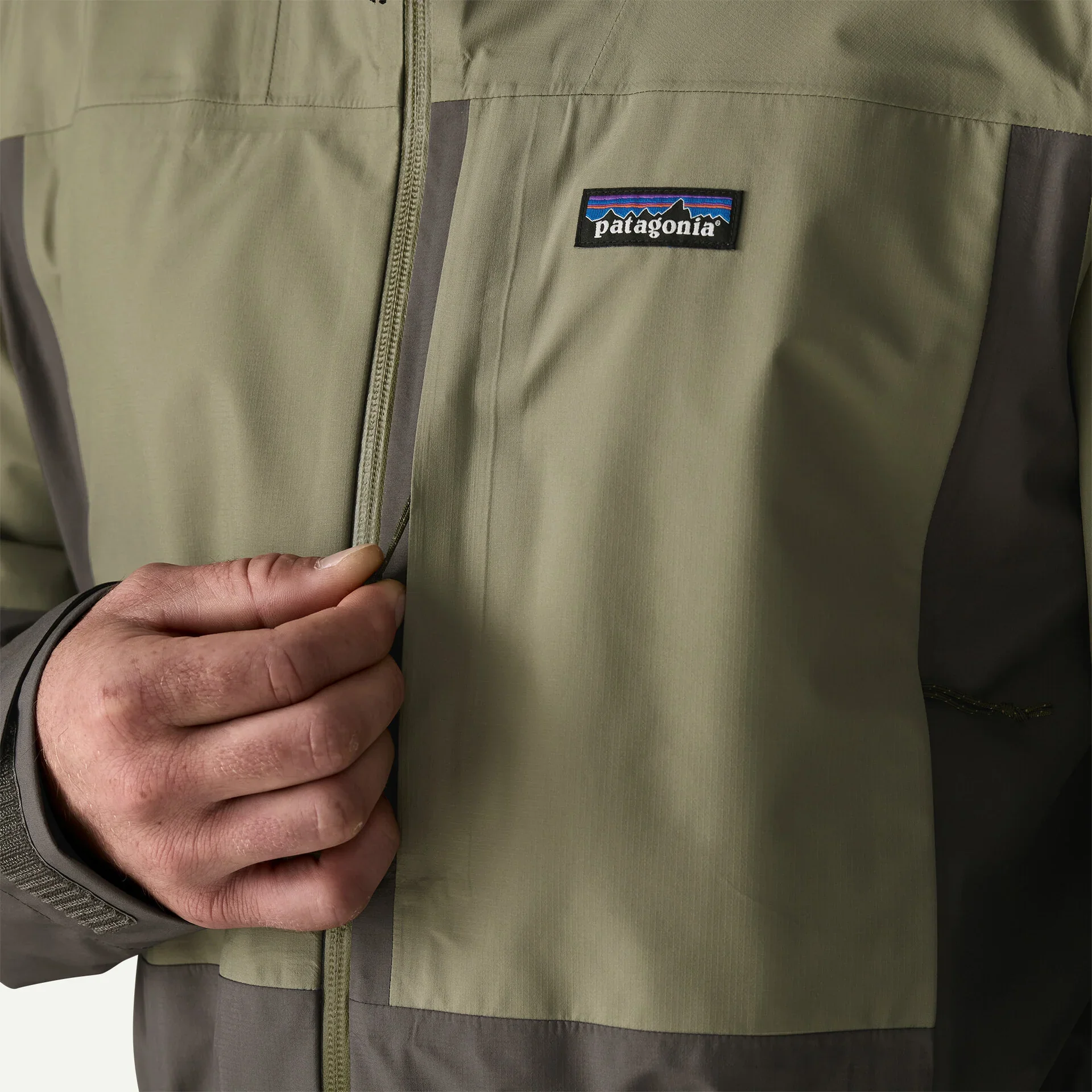 PATAGONIA BOULDER FORK RAIN JACKET - Image 5