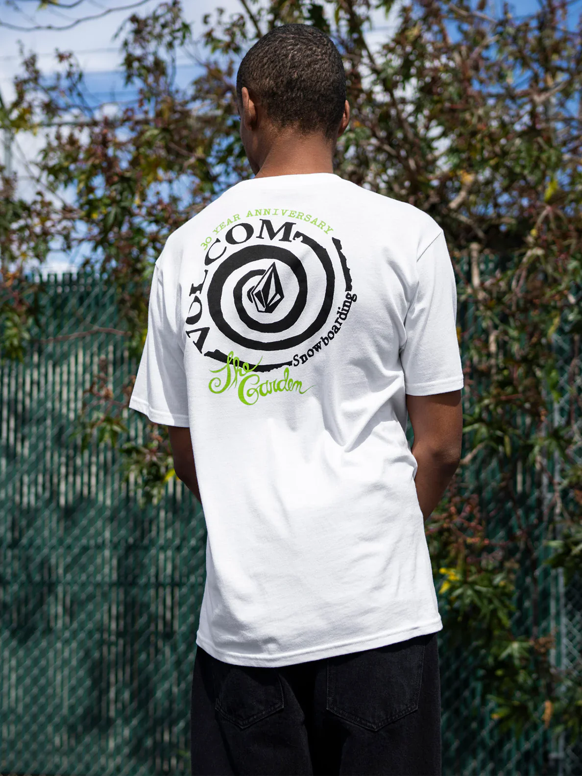 Volcom Entertainment THE GARDEN Short Sleeve - Image 3