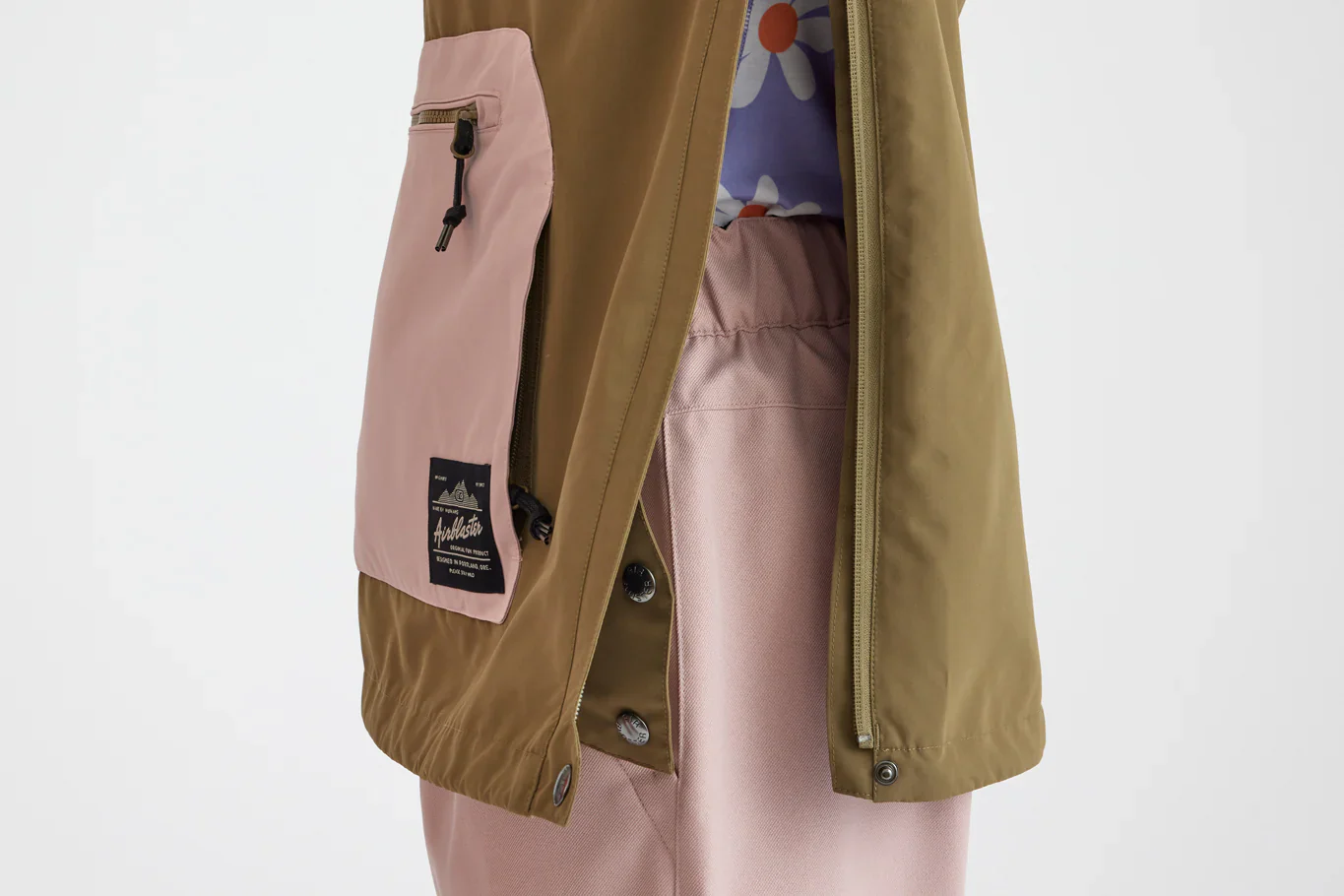 Airblaster Womens FREEDOM PULLOVER 2025 - Image 5